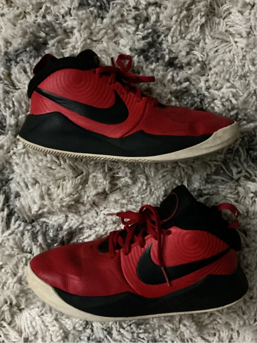 Nike Red and Black Kids' Mid-Top Sneakers (4Y)